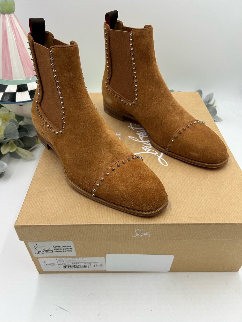 Men's Christian Louboutin Chelsea CLOO flat suede studded boot size 41.5/8.5 US